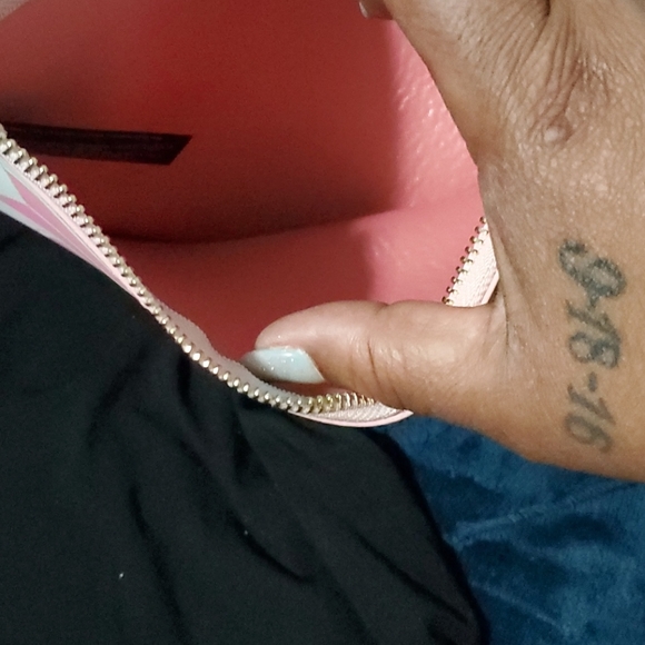 SOLD 🛑 - Picture 5 of 5